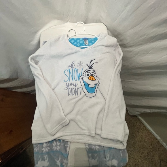 Disney Olaf Kids Pajama Set - White and Blue - Picture 2 of 4